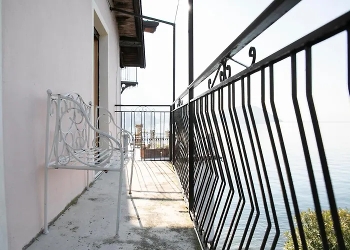 Iseolakerental - Casa Stella D'acqua * سولتسانو